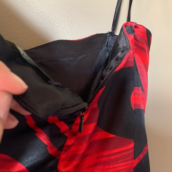 Musani Couture Mini Dress - Picture 5 of 8